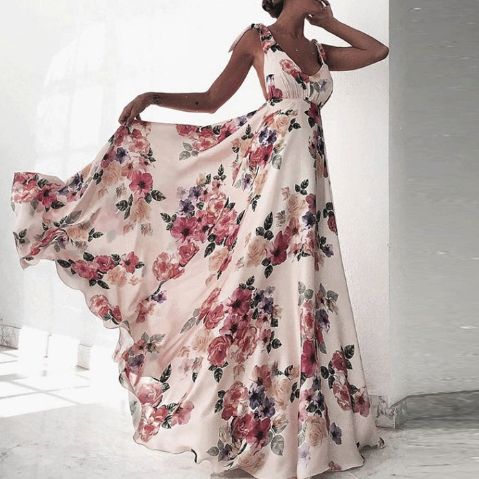 Biała, maxi, szyfonowa sukienka w kwiaty, z dekoltem w kształcie litery V, bez pleców - Lato Boho